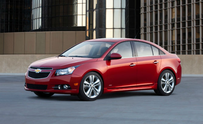 Chevrolet-Cruze-Diesel-Sedan