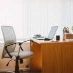 5 Things You Need for a Perfect Home Office (2023 version)