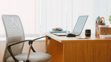 5 Things You Need for a Perfect Home Office (2023 version)