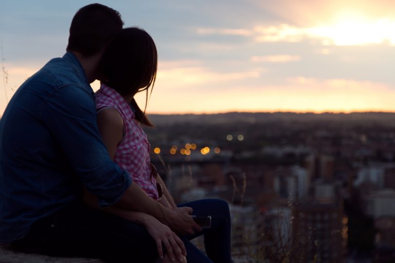 Who should use a professional to get their ex love back in Mississauga