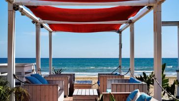 Patio Awnings in West Palm Beach