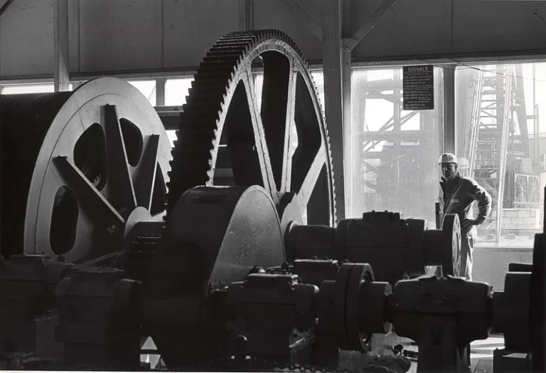 Grinding Excellence: Unveiling the Secrets of Blanchard Precision